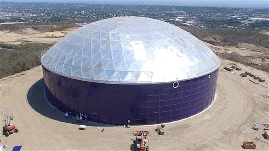 Este es el Megatanque de agua ubicado en la zona suroccidental del distrito de Barranquilla. Hace varios años fue instalado, y aún no entra en funcionamiento. Foto: Alcaldía de Barranquilla.