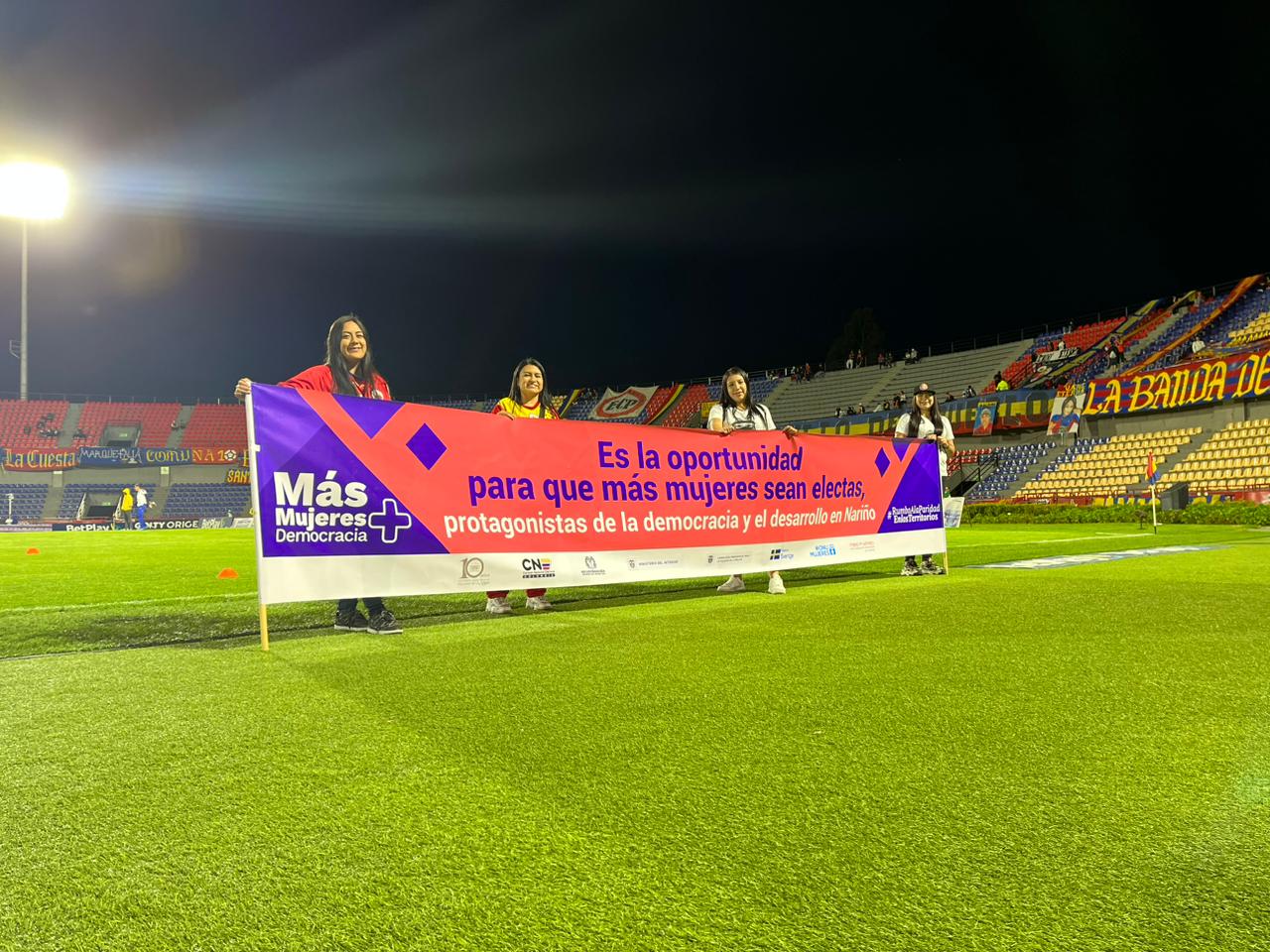Estrategia "Más Mujeres, más Democracia" foto: W Radio