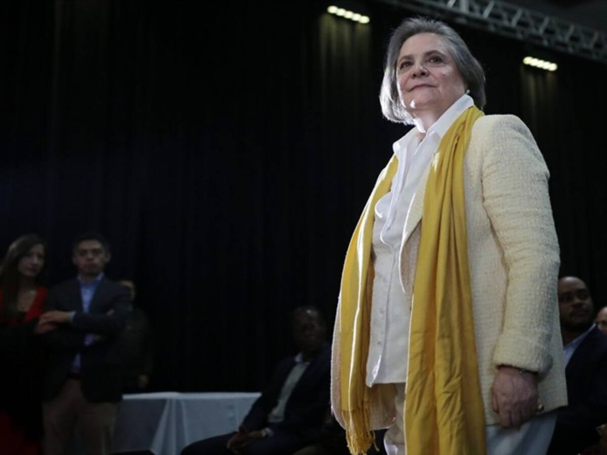 Clara López coordinará empalme en la Gobernación del Magdalena