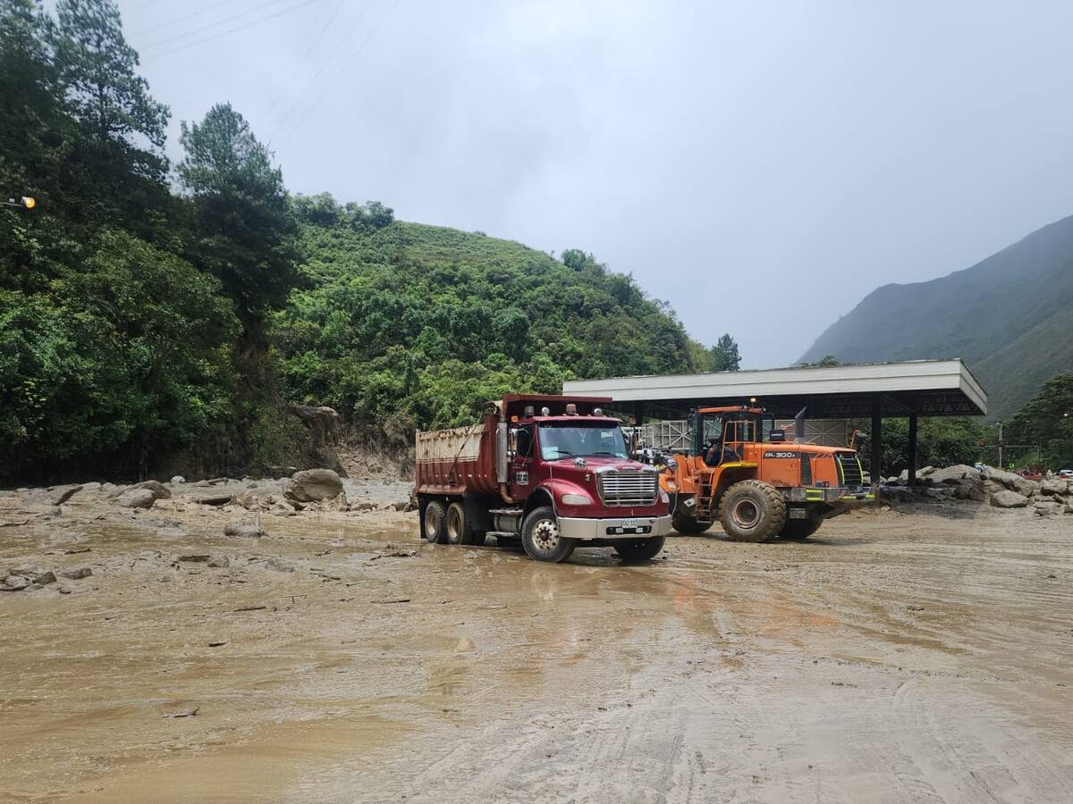¿Cómo está la vía Bogotá - Villavicencio? En vivo y últimas noticias de la avalancha