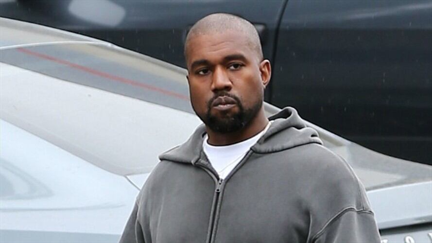 Kanye West aconseja en Twitter cómo evitar los pensamientos suicidas.. Foto: Bang Media