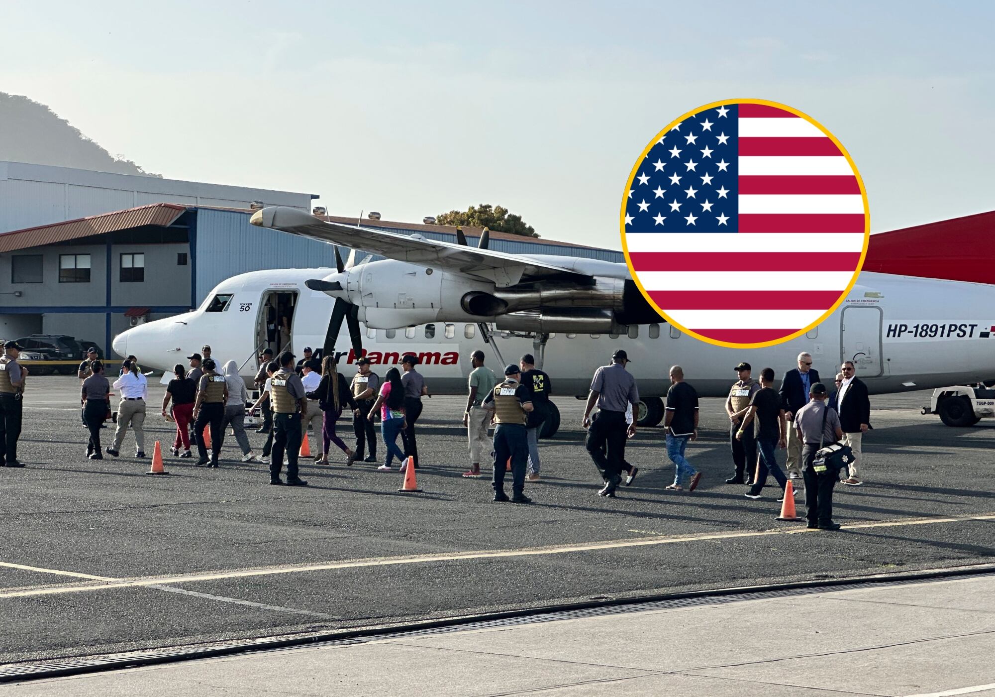 Estados Unidos aseguró que 1,6 millones de personas se han “autodeportado” durante 2025. Foto: EFE.