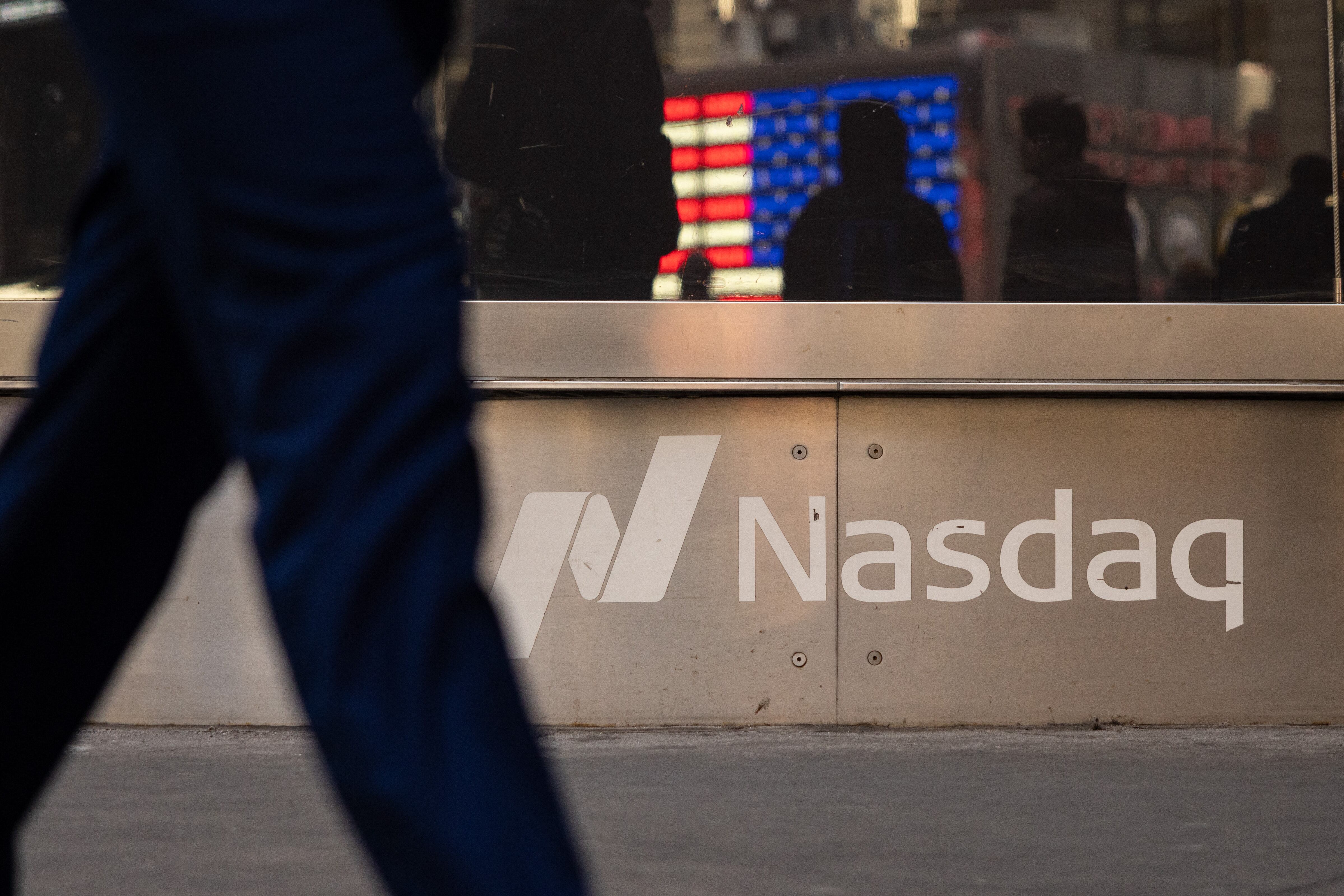 Sede de Nasdaq en Times Square, New York City. FOTO: YUKI IWAMURA/AFP via Getty Images
