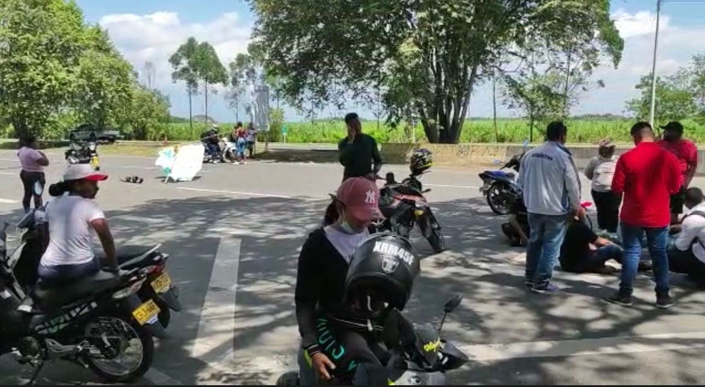 Se espera que en las próximas horas, el alcalde Oscar Escobar, sostenga una reunión con los habitantes de la zona para atender sus solicitudes o reclamaciones. Foto: Alcaldía de Palmira. 