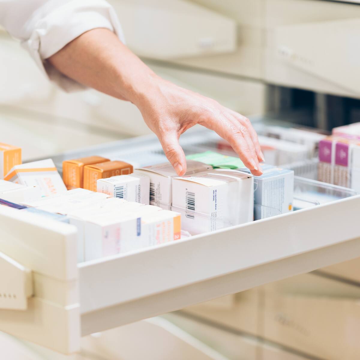 Riesgo de suministro de medicamentos: Gobierno debe más de $1 billón a droguerías