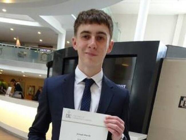 Joseph Flavill se contagió dos veces de COVID-19 mientras estaba en coma.. Foto: Cortesía