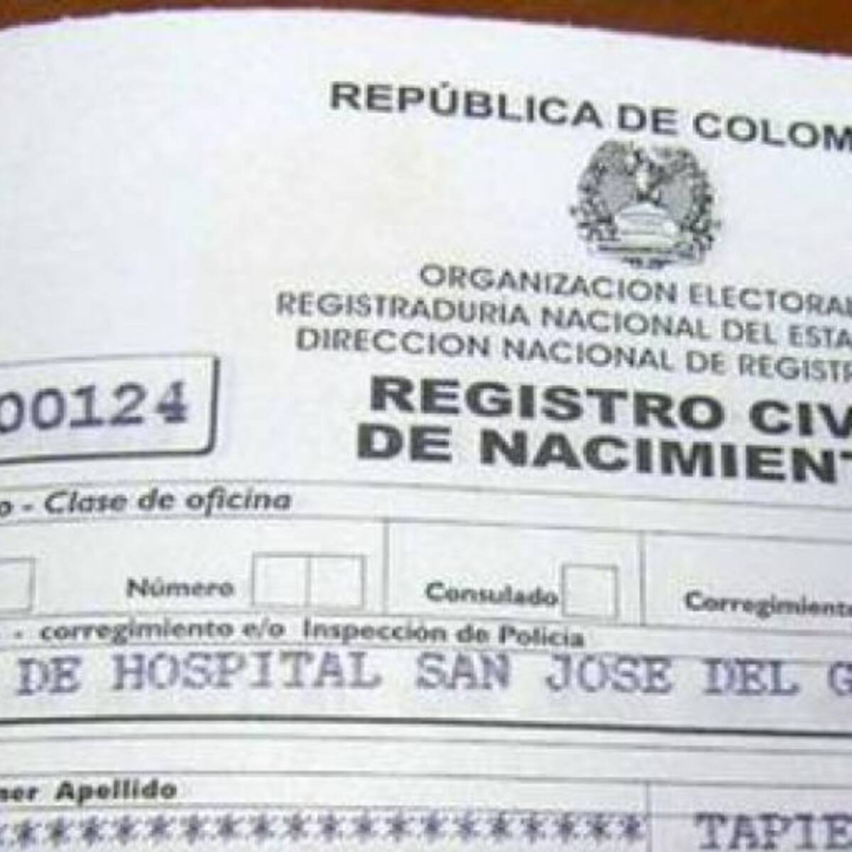 Notarías vs. Registraduría: el debate sobre el registro civil en línea