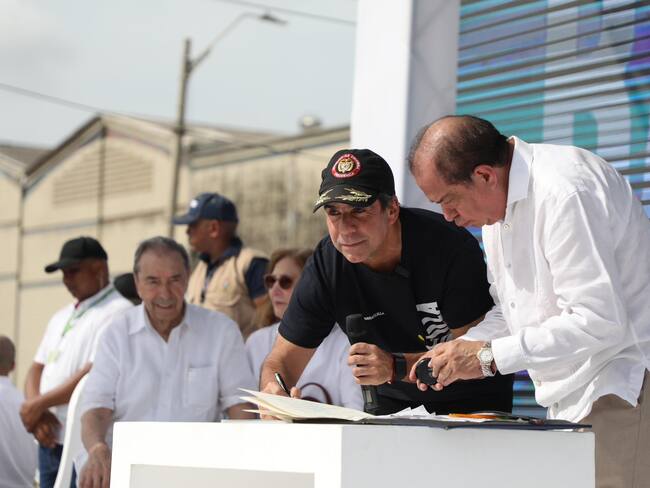 Posesión de Alejandro Char. Foto: X @AlejandroChar