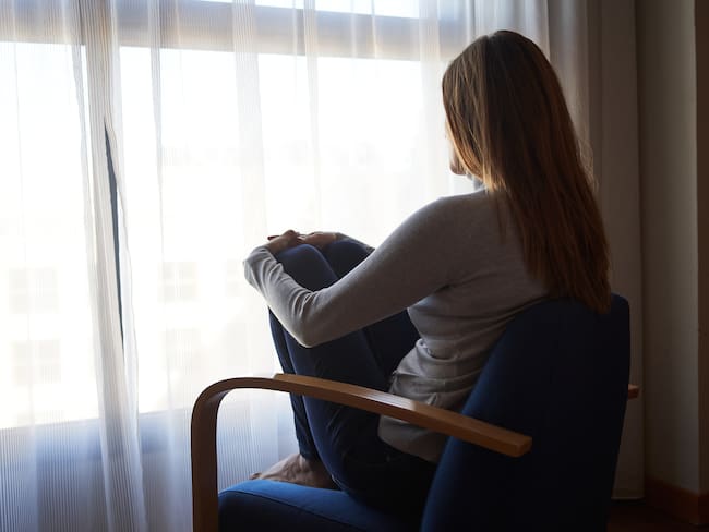 ¿Cómo afrontar y aceptar la soledad? Esto explica psicóloga