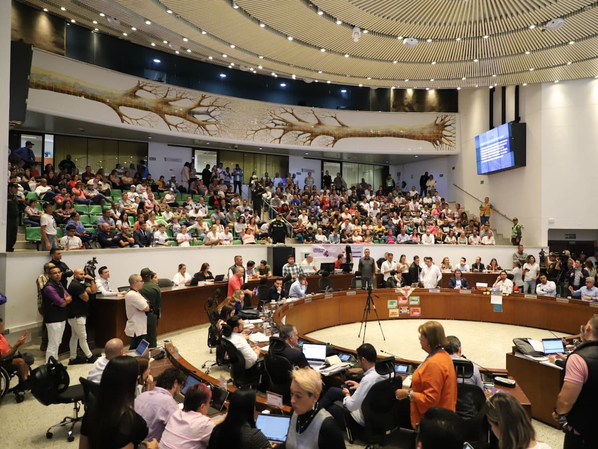 ¿Cómo quedó el Concejo de Medellín? Candidatos y partidos elegidos para el 2024 al 2027
