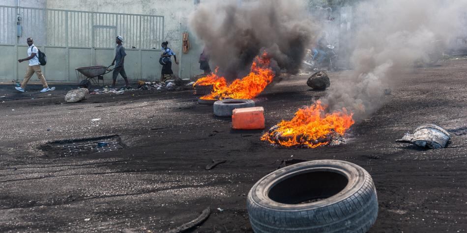 A 62 aumenta el número de muertos en Haití por explosión de camión cisterna. FOTO: EFE/ Johnson Sabin