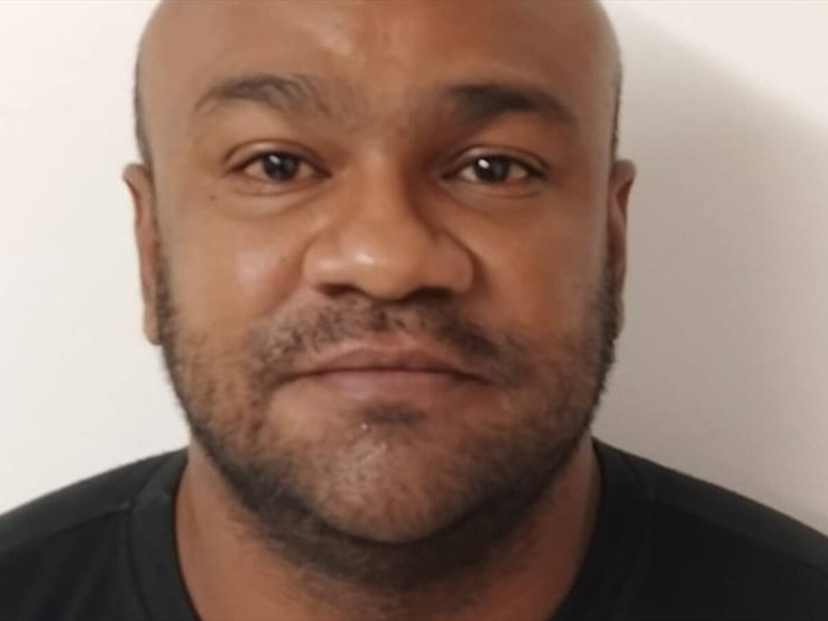 Capturan al locutor Rubén Villa tras agredir a su expareja