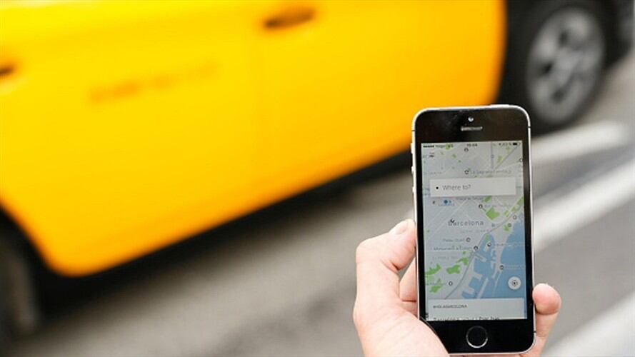 Gobierno y taxistas instalan mesa para avanzar en seguridad social del gremio. Foto: Getty Images