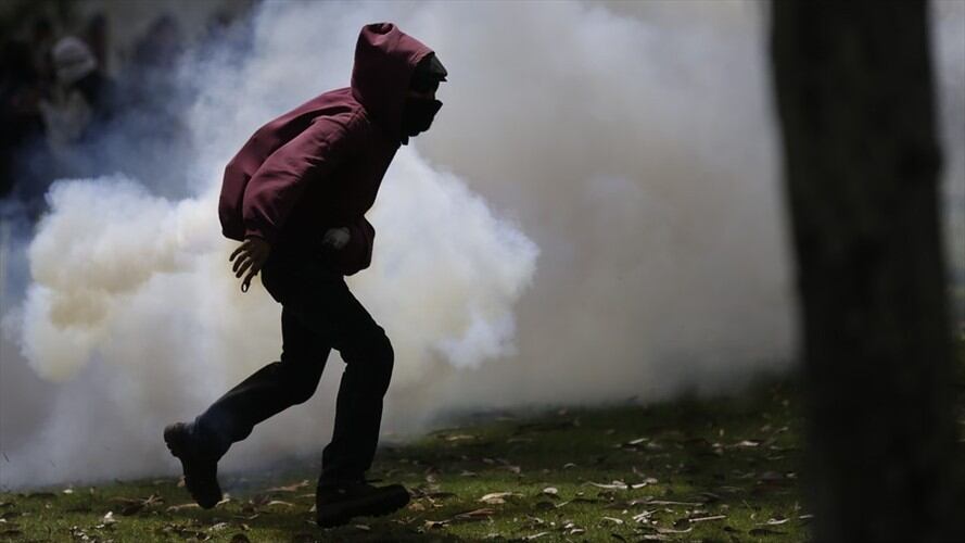 Siguen los disturbios en Bogotá, esta vez en la Universidad Nacional. Foto: Colprensa
