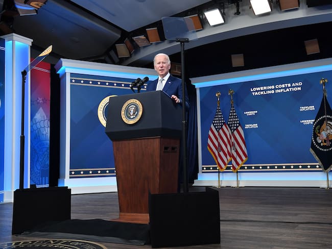 La inflación en EE.UU. se modera ligeramente y se coloca en el 8,3%