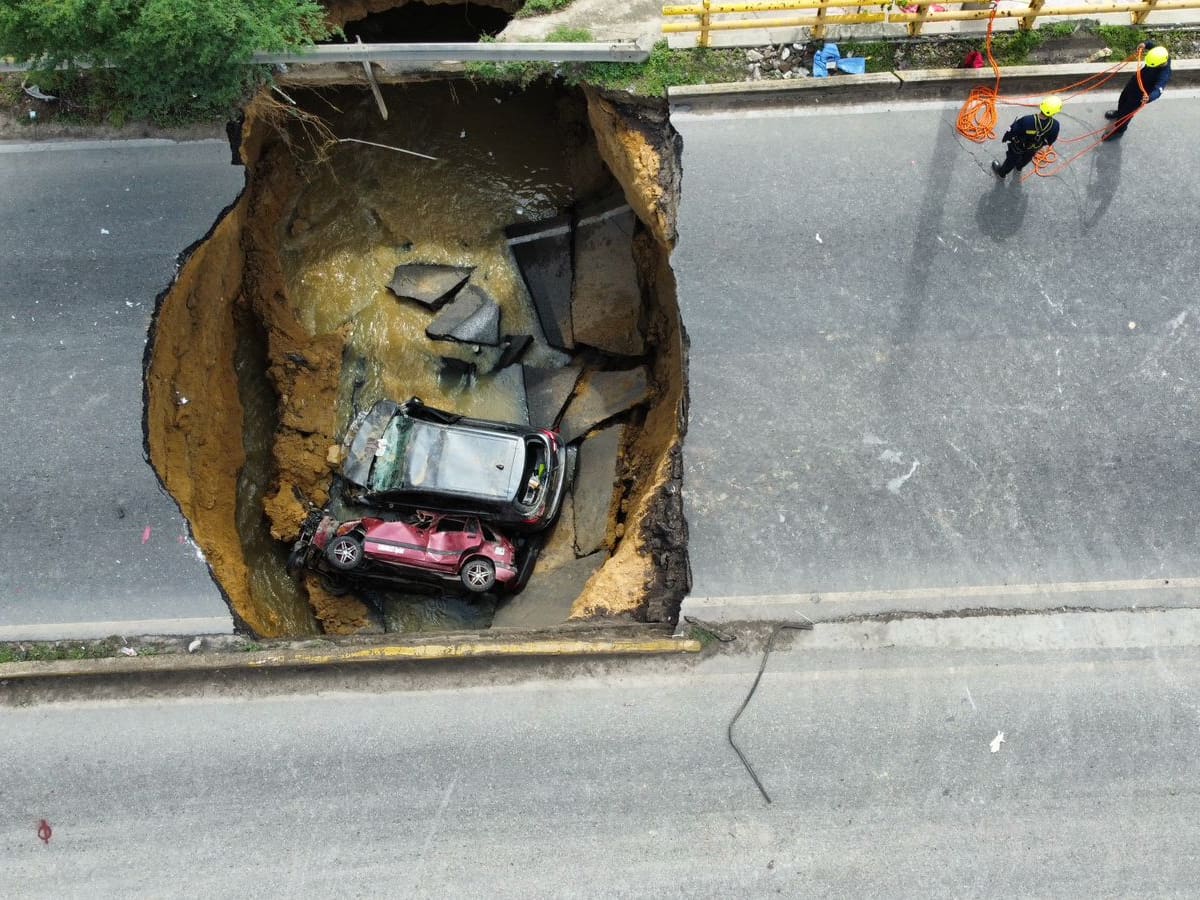 Fotos: así quedó el cráter en el puente colapsado entre Barranquilla y Soledad, Atlántico