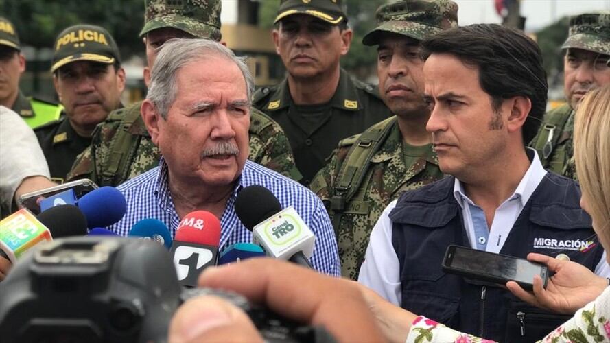 Mindefensa dice que organizaciones deben gestionar corredor humanitario en la frontera. Foto: Mindefensa