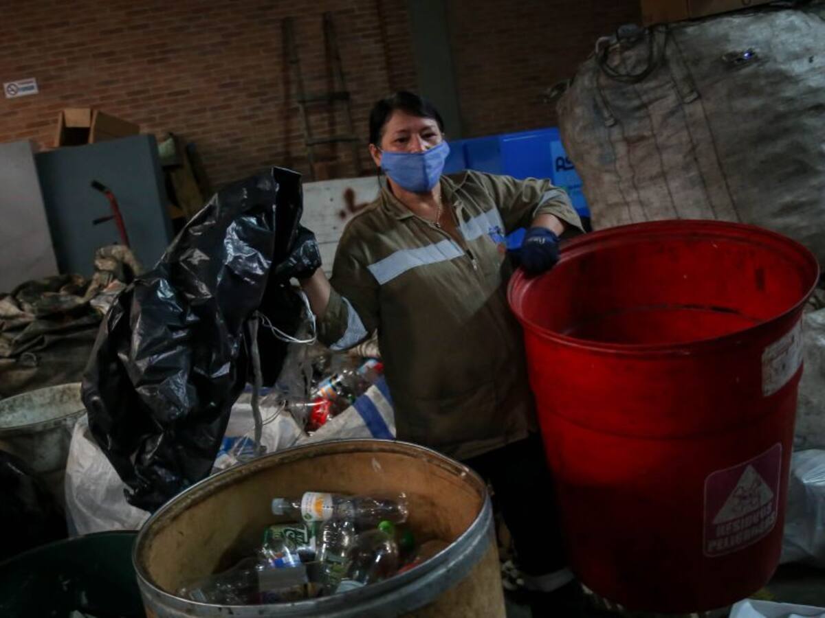 Se entregarán cerca de 1.000 millones de pesos a organizaciones de recicladores en Bogotá