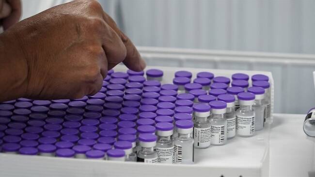 Lo que buscan los empresarios es hacer esa compra lo más pronto posible para complementar el Plan Nacional de Vacunación. Foto: Colprensa