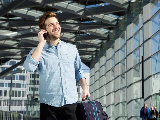 Desde la clásica SIM Card hasta la innovadora eSIM (Códigos QR) para dispositivos de última generación, Conecty garantiza acceso a internet desde el momento mismo del aterrizaje,