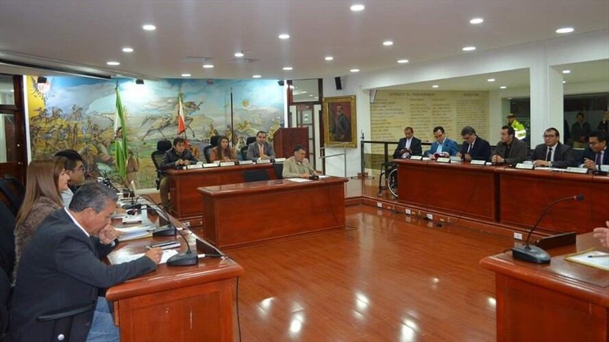 El concejal Héctor Sánchez desmintió que estuviera incurriendo en ese tipo de exigencias.. Foto: Concejo de Tunja
