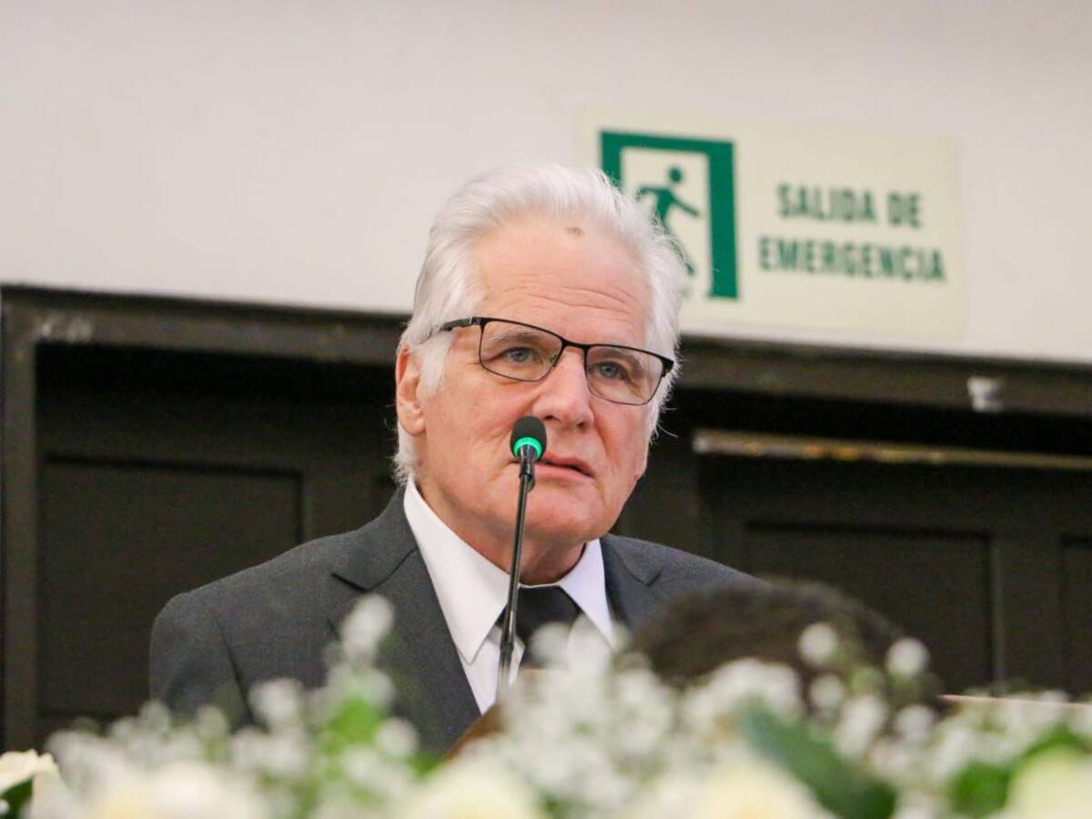 Padre de Miguel Uribe entra a contienda del Centro Democrático y lo reemplazará como precandidato