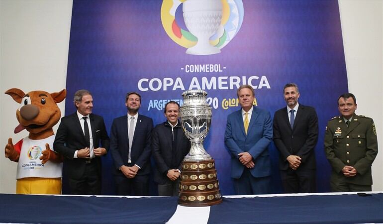 ¿Qué piensa sobre la decisión de que Colombia siga como sede? #CopaAmericaEs. Foto: Colprensa