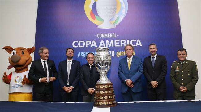 ¿Qué piensa sobre la decisión de que Colombia siga como sede? #CopaAmericaEs. Foto: Colprensa