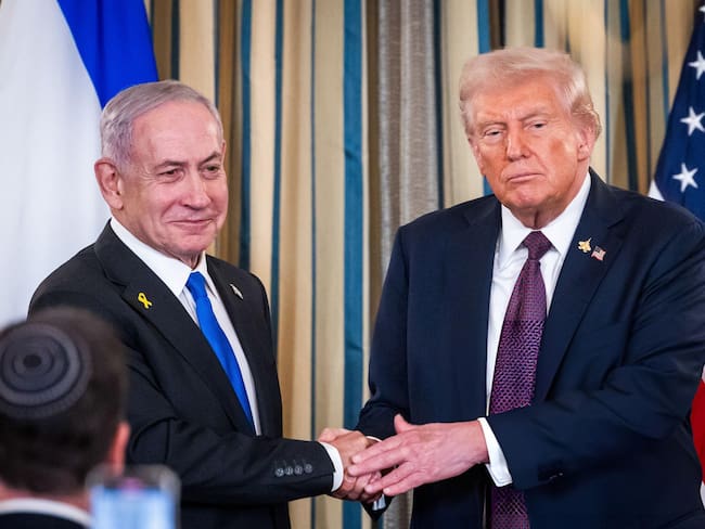 El presidente de Estados Unidos, Donald Trump, y el primer ministro de Israel, Benjamin Netanyahu. FOTO: Jim Lo Scalzo/EPA/Bloomberg vía Getty Images