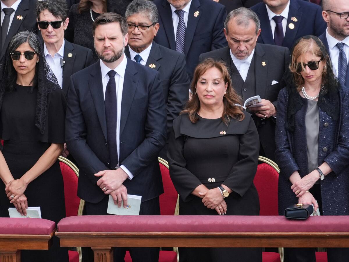 Trump invitó a presidenta de Perú a visitar Estados Unidos, según el canciller peruano