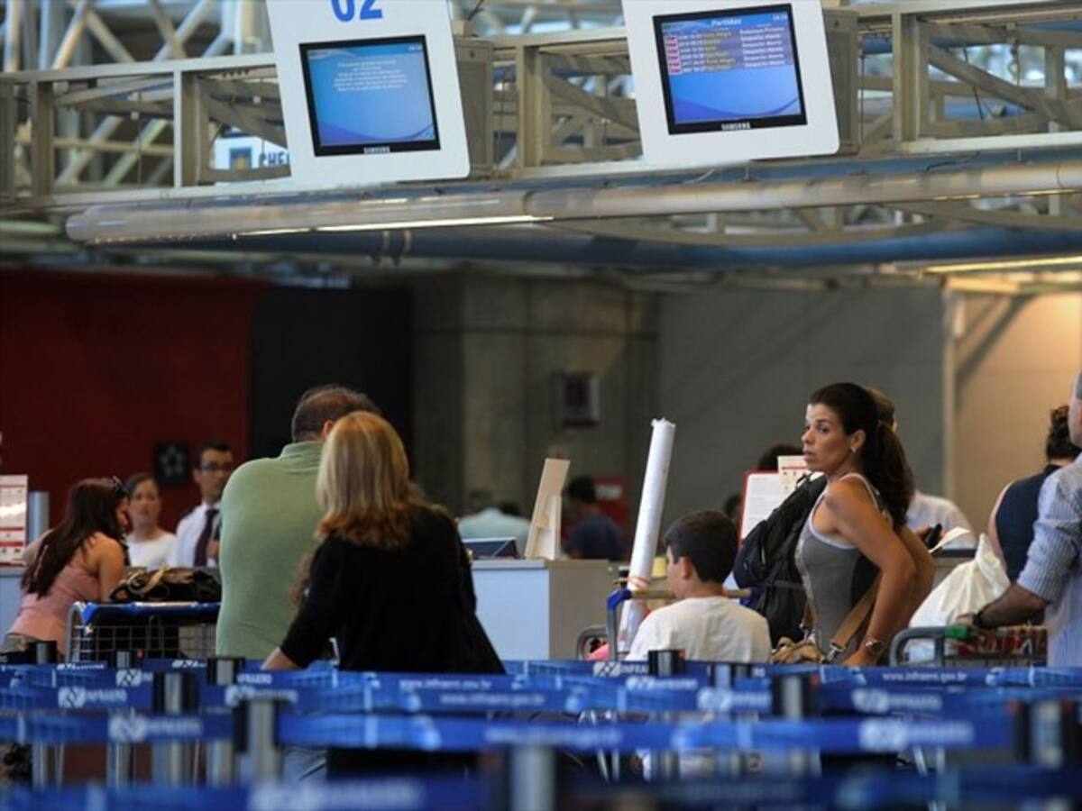 Futbolista hace un llamado a Cancillería para volver a Colombia desde Brasil