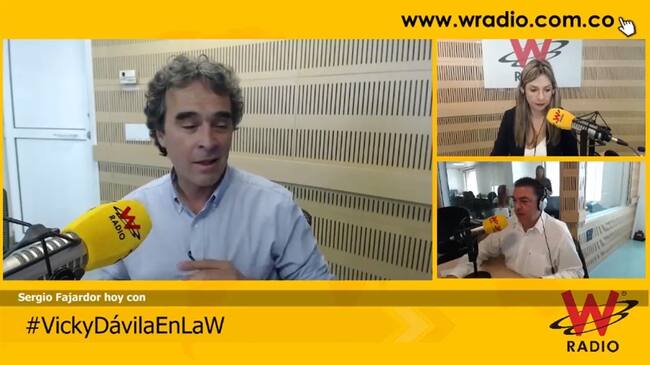 Sergio Fajardo el responde a María Isabel Rueda. Foto: W Radio