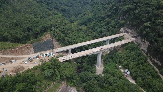 Autopista Conexión Pacífico II, que conectará a Medellín con el Pacífico, el Atlántico y la capital del país, ya tiene un avance del 98,87%. Foto: Agencia Nacional de Infraestructura (ANI)