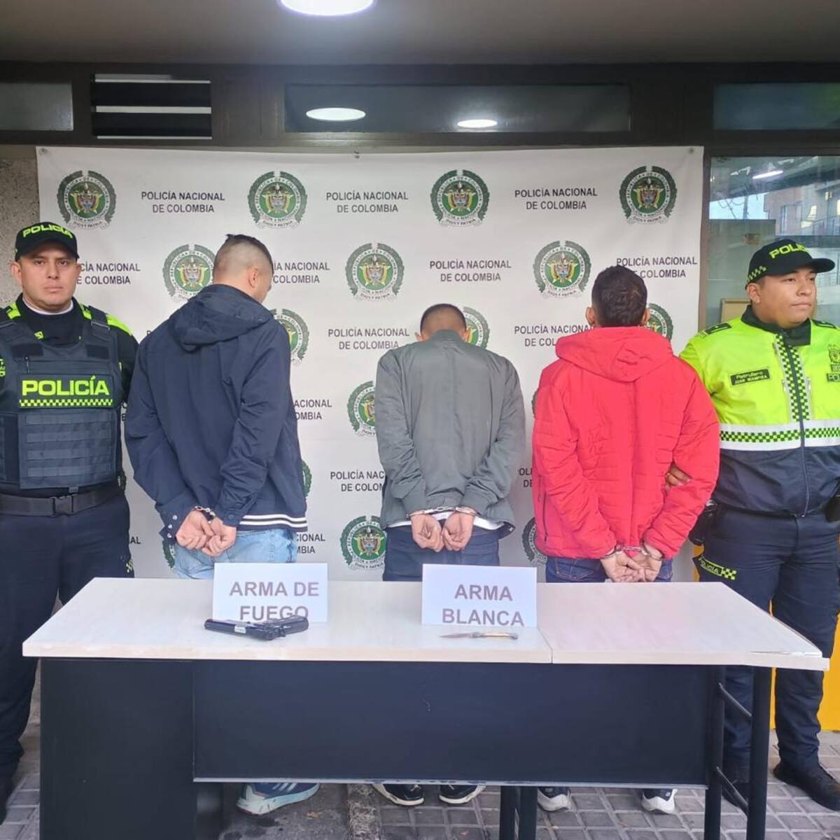 Policía captura tres delincuentes que apuñalaron a ciudadano estadounidense en Usaquén
