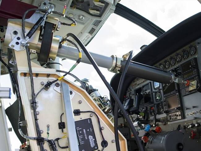 Brazo mecánico de un robot que puede manejar aviones fotografiado el 17 de octubre del 2016 en Manassas, Virginia. Foto: Associated Press - AP - Cliff Owen