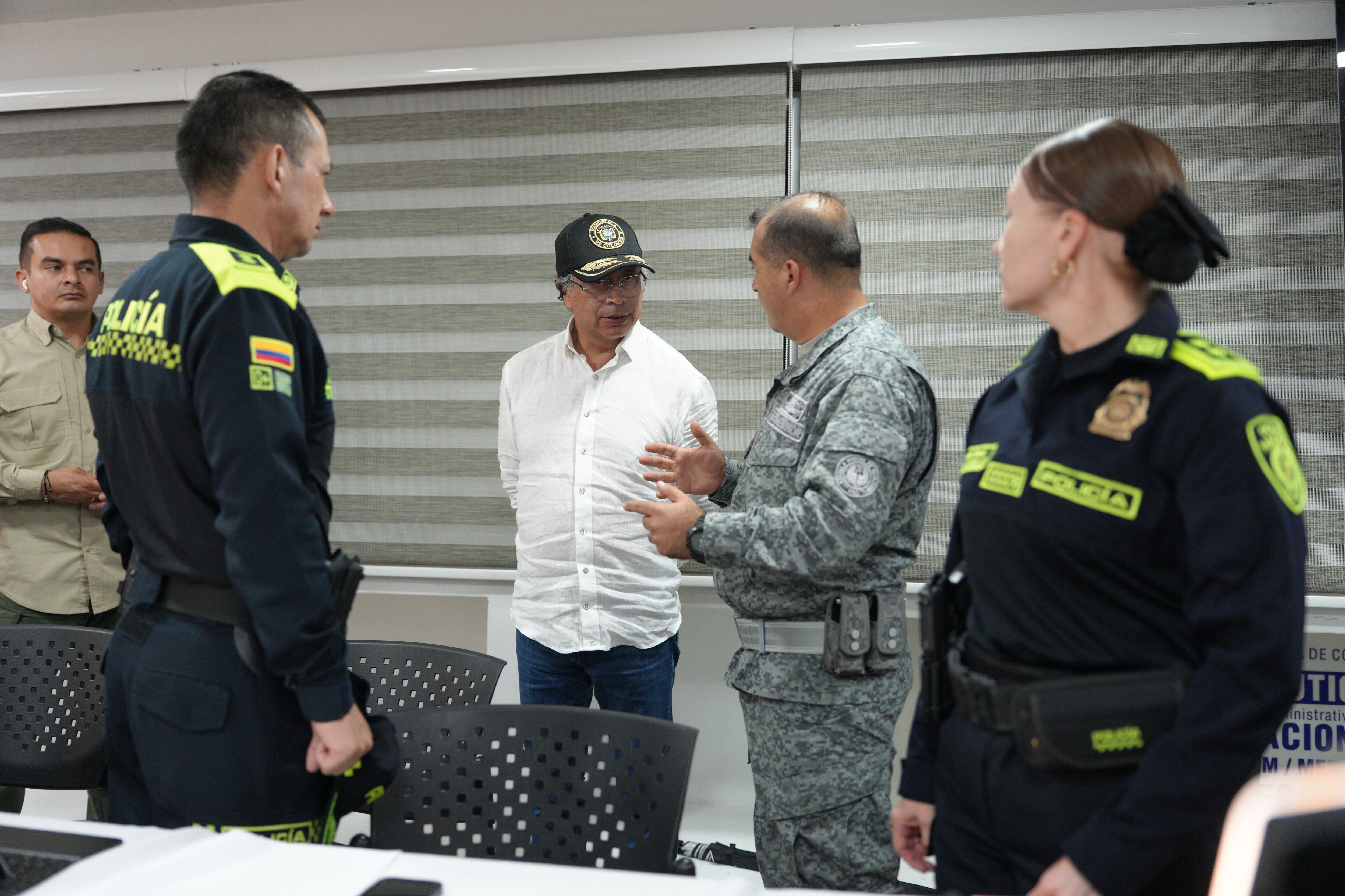 Presidente Petro descarta decretar conmoción interior en el país, tras atentado terrorista en Cali. Foto: Juan Diego Cano - Presidencia