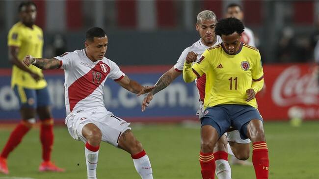 Colombia vs. Perú en Eliminatorias rumbo al Mundial Catar 2022. Foto: PAOLO AGUILAR/POOL/AFP via Getty Images