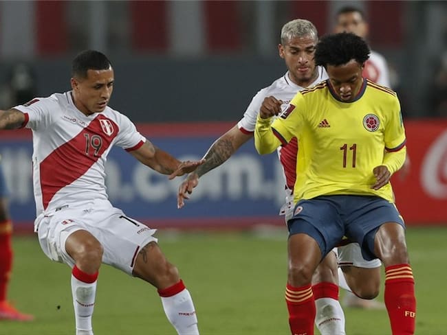 Colombia vs. Perú en Eliminatorias rumbo al Mundial Catar 2022. Foto: PAOLO AGUILAR/POOL/AFP via Getty Images