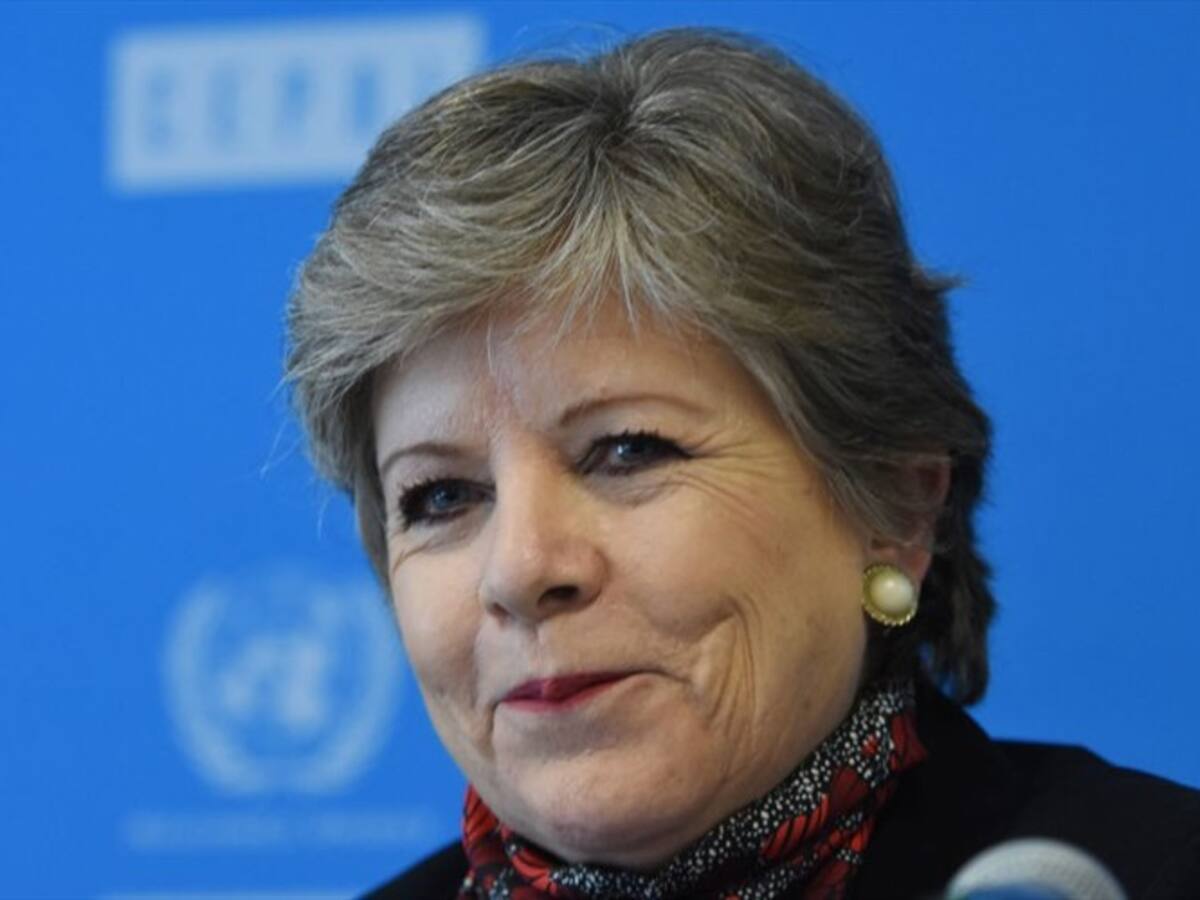 Colombia ha logrado mantener los ritmos de inversión: Alicia Bárcena desde Davos
