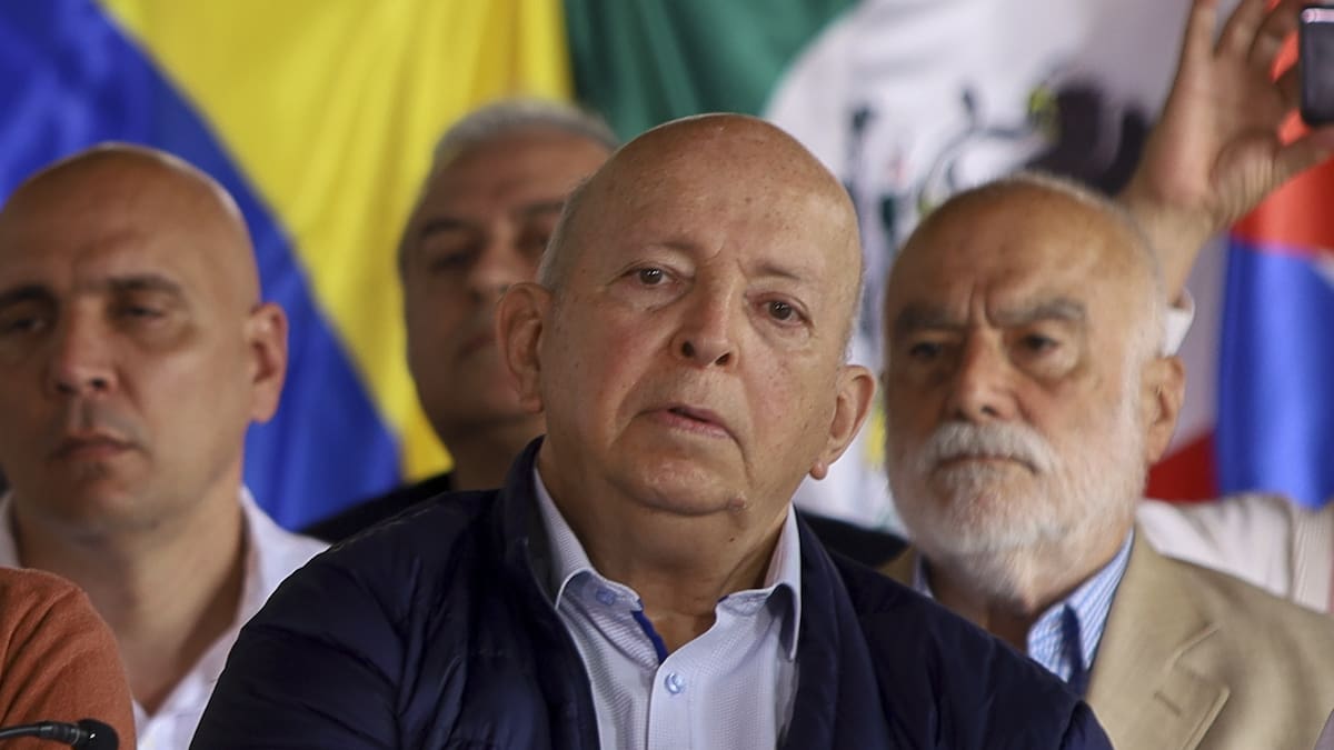 Otty Patiño responde a Procuraduría sobre petición de liberar a secuestrados por el ELN