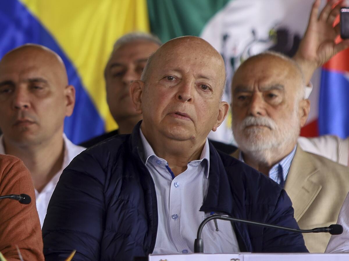 No es serio: Otty Patiño por informe que dice que ELN usa proceso de paz para fortalecerse