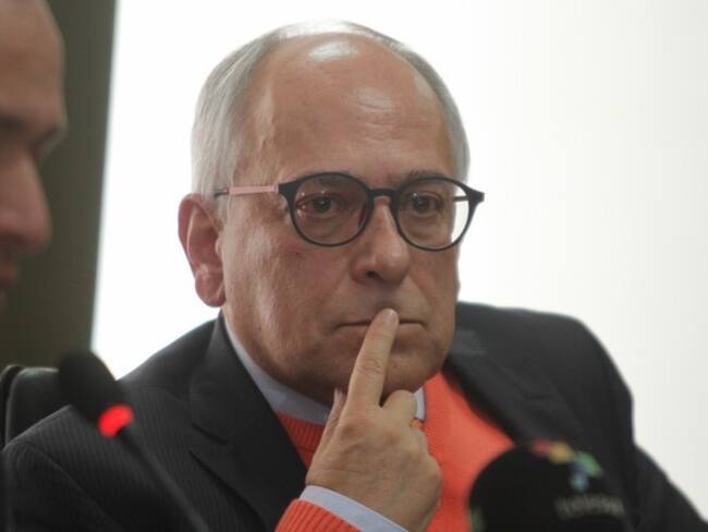 “Gobierno y todos fueron engañados”: José Obdulio Gaviria sobre Daniel García Arizabaleta