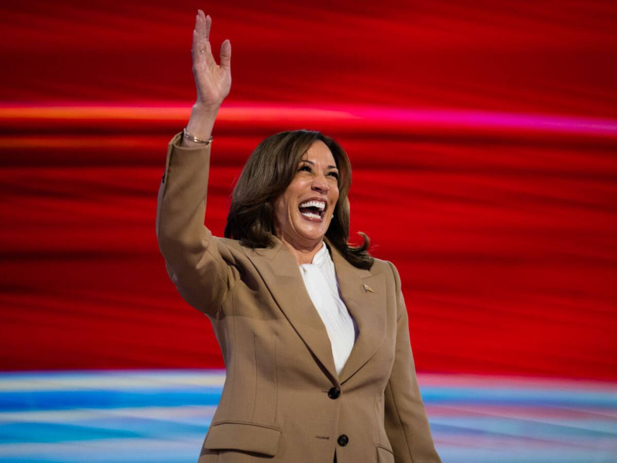 Kamala Harris llegará a la Convención Demócrata para aceptar nominación a la Casa Blanca