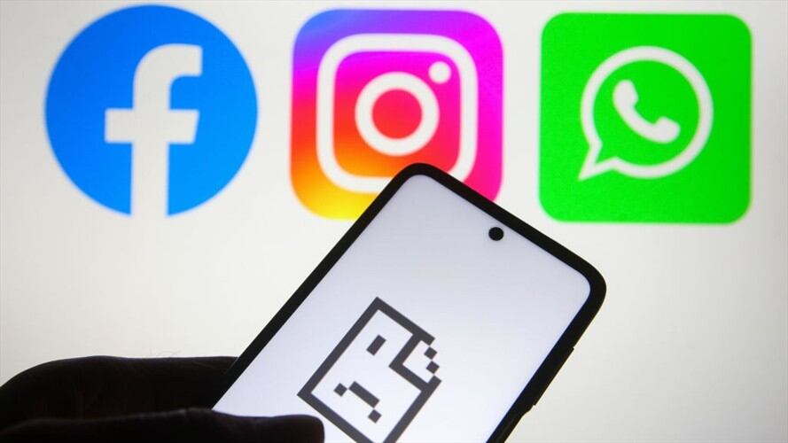 Este lunes, WhatsApp, Facebook e Instagram. Foto: Pavlo Gonchar/SOPA Images/LightRocket via Getty Images