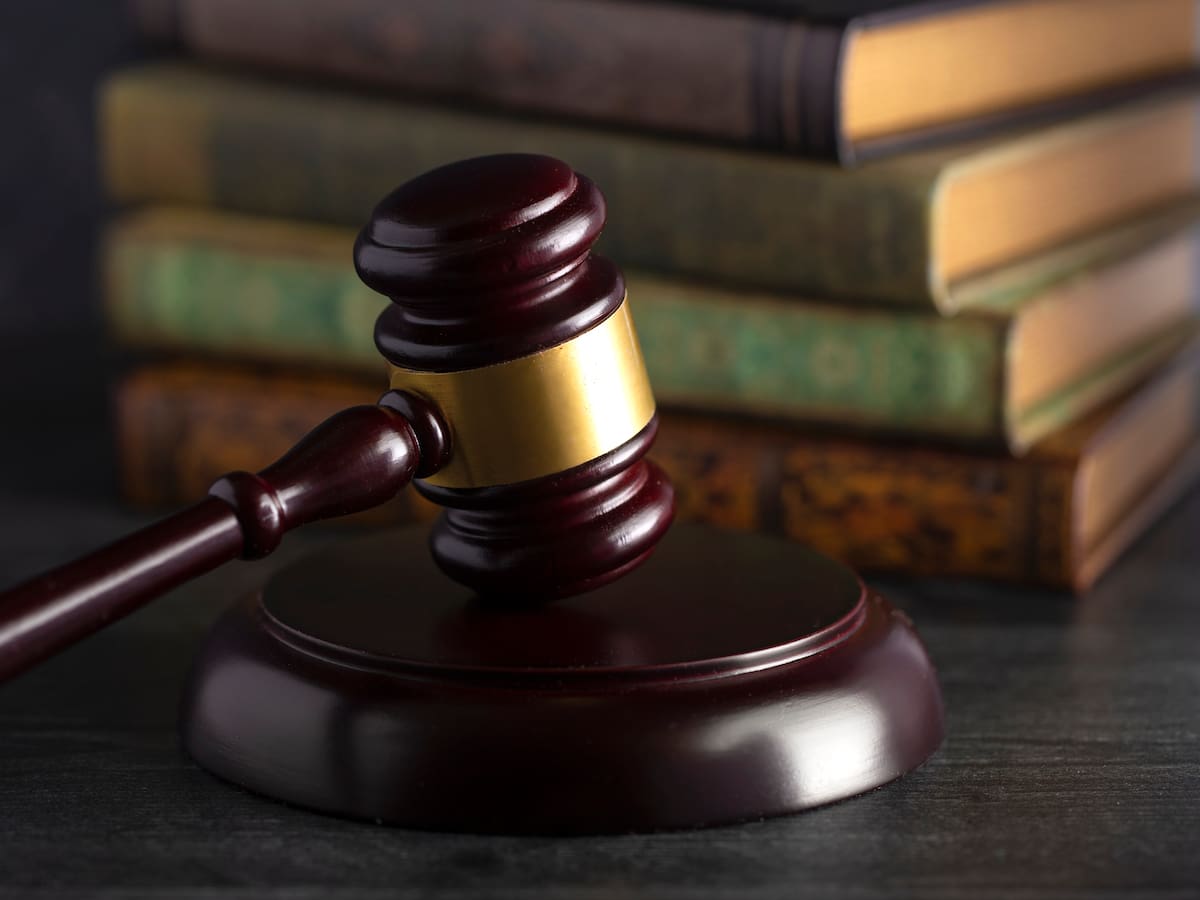 Exmagistrado que salió por acoso laboral podría ser director de la Agencia Jurídica