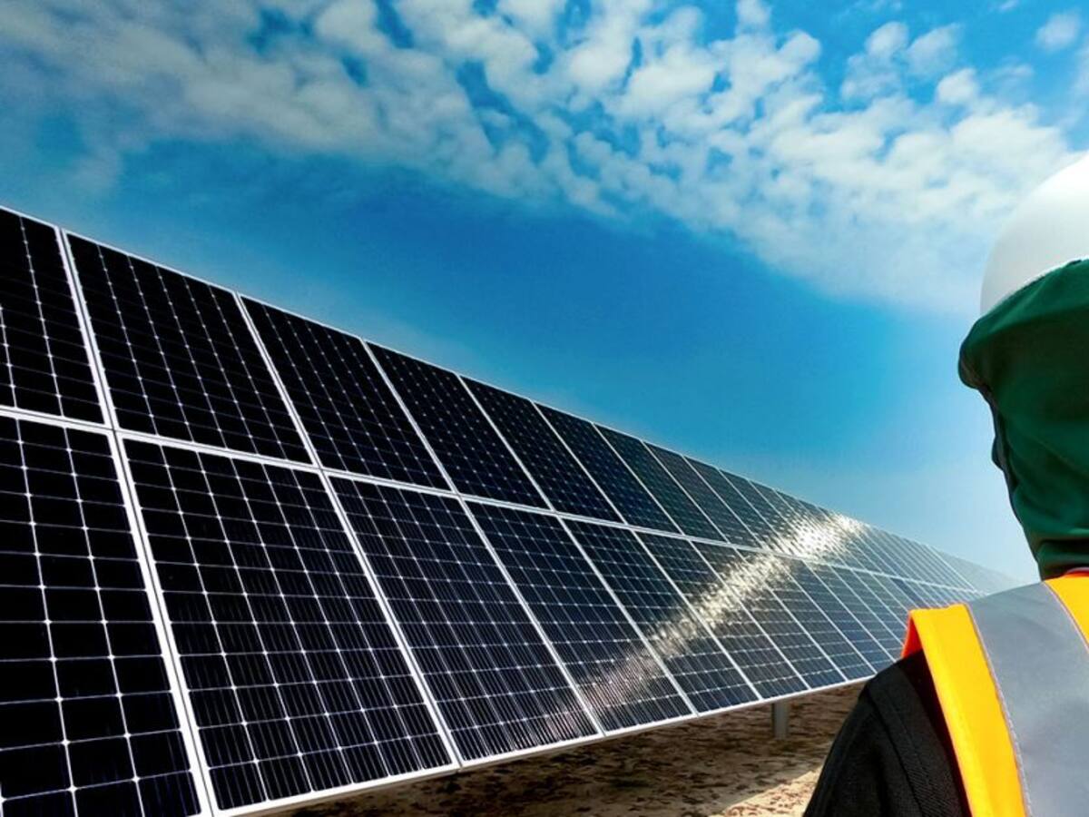 Operarios de ENEL se encuentran retenidos en una central hidroeléctrica