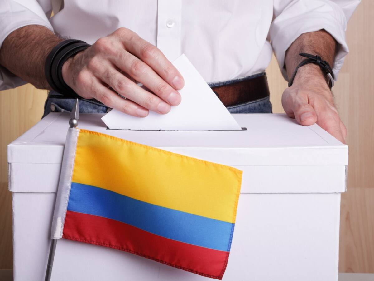 Favorabilidad en redes de los candidatos de cara a las elecciones, según la inteligencia artificial