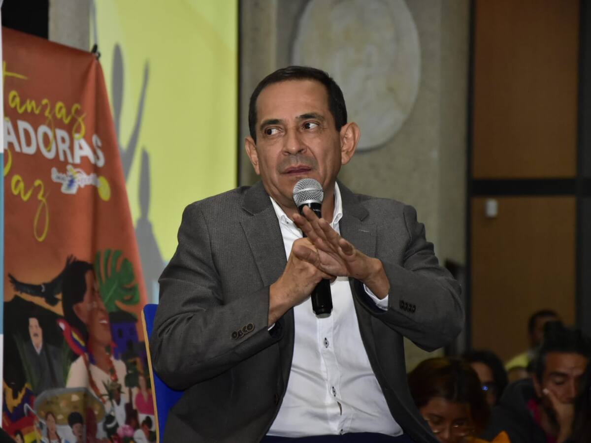 “Yo en 1986 ya hacía ejecuciones extrajudiciales”: coronel Luis F. Borja en La W