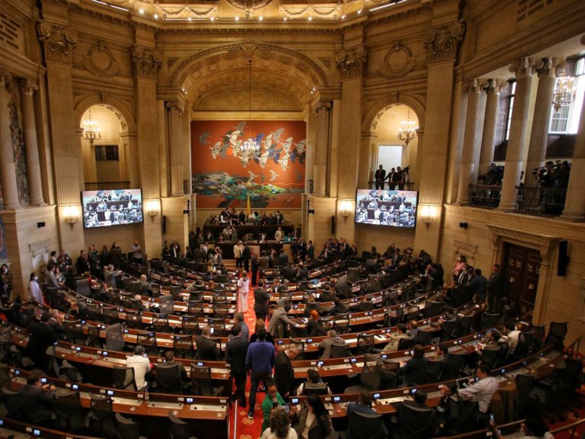 Gobierno será citado a debate de control político por la reforma tributaria