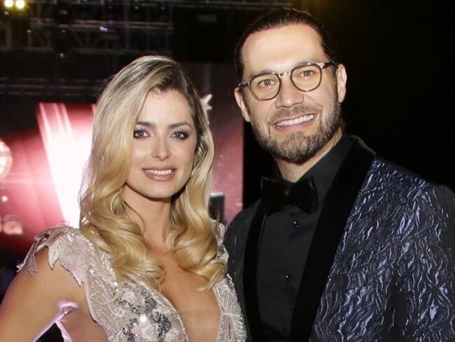 Cristina Hurtado y Josse Narváez en la gala de los premios TvyNovelas. Foto: Colprensa/Sofía Toscano